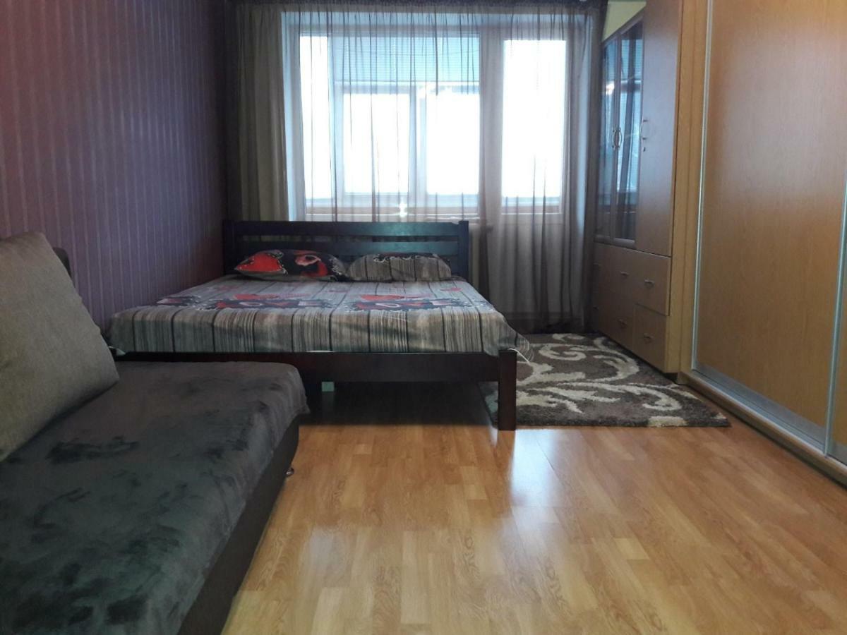 Apartment in the city center Csernyihiv Kültér fotó