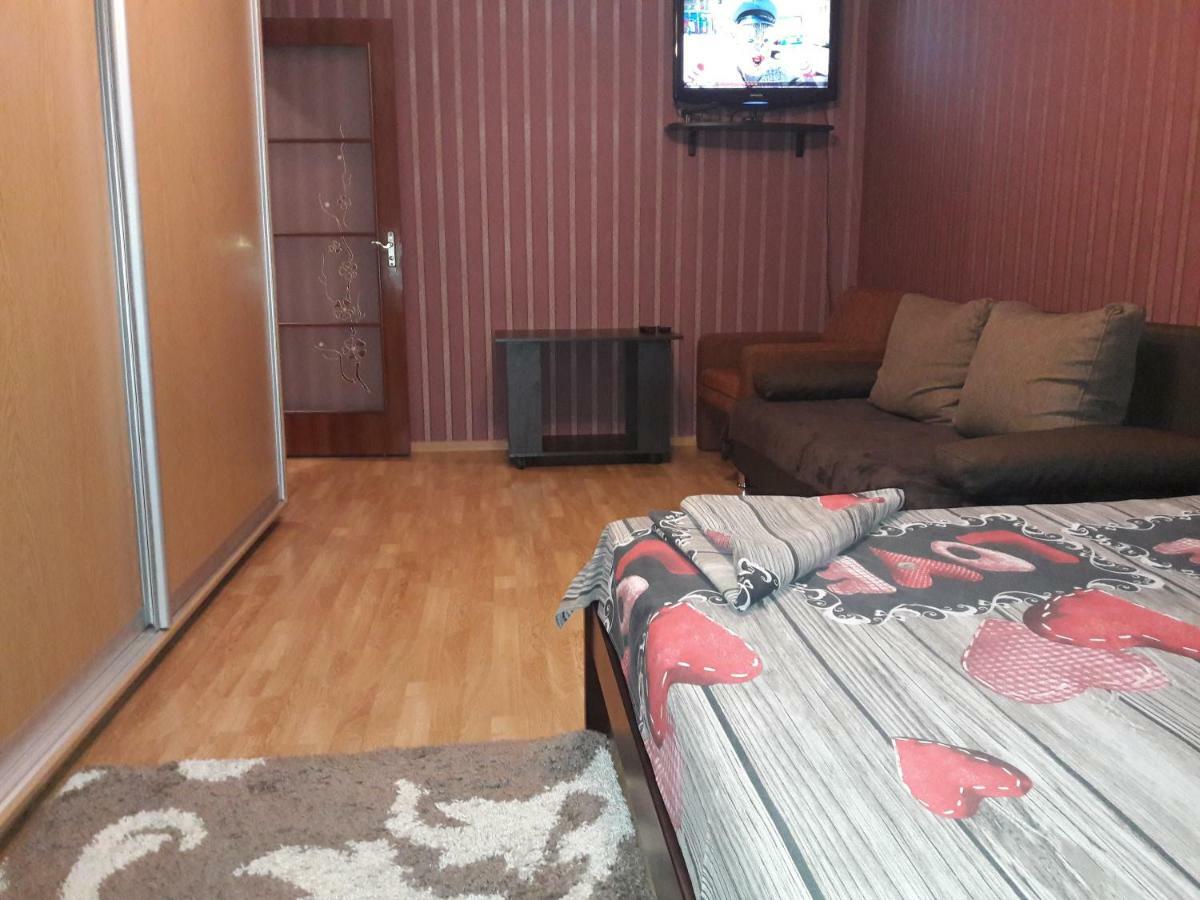 Apartment in the city center Csernyihiv Kültér fotó